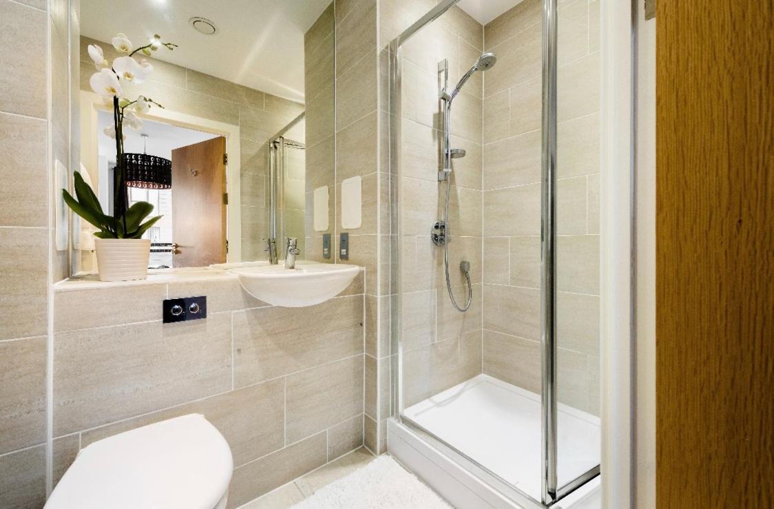 Lovely 2 Bed Apartment 15Mins From Bond St London Ngoại thất bức ảnh